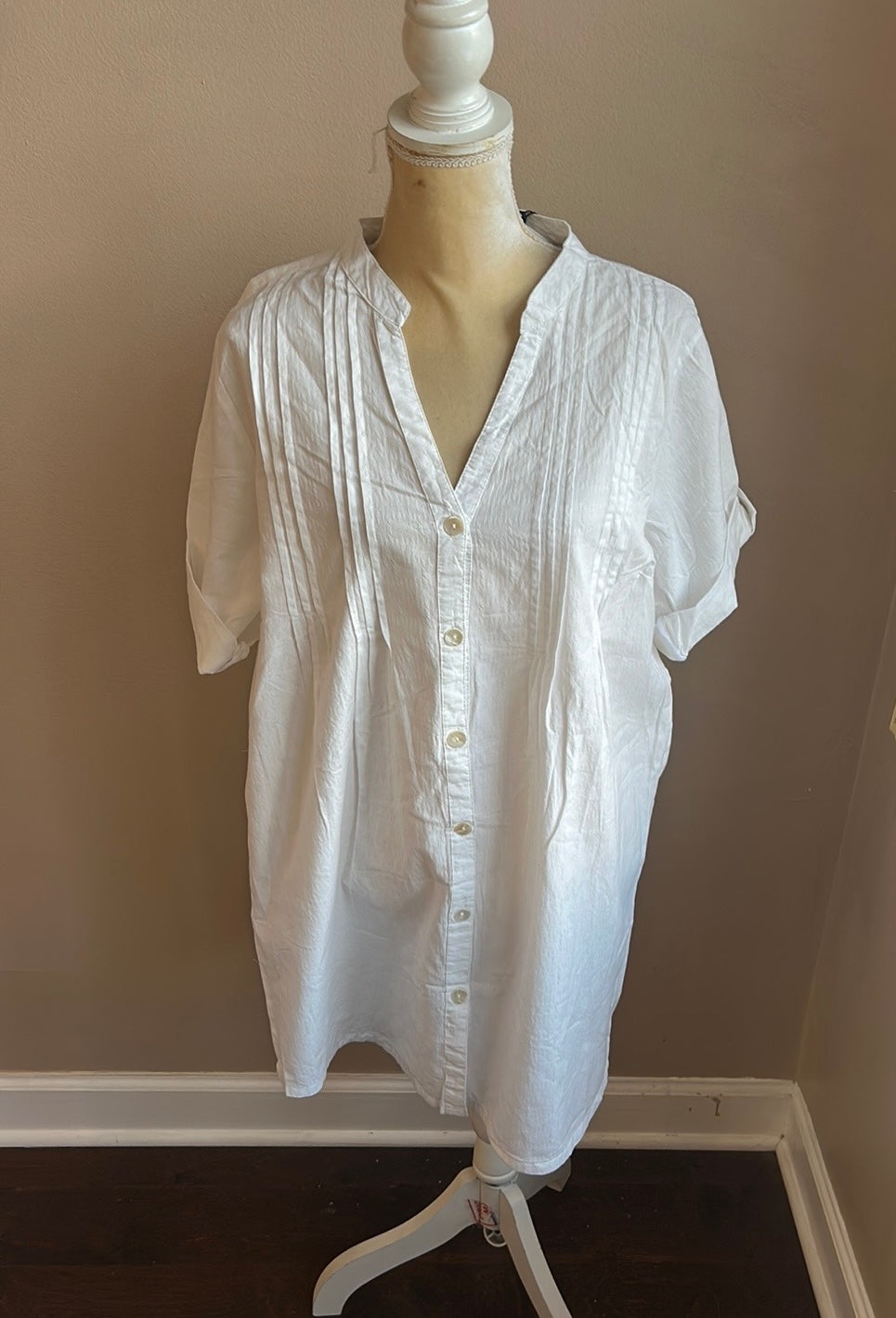 Club Z Collection Womens Tunic White Swim Cotton Cover up Sz L PinTucks