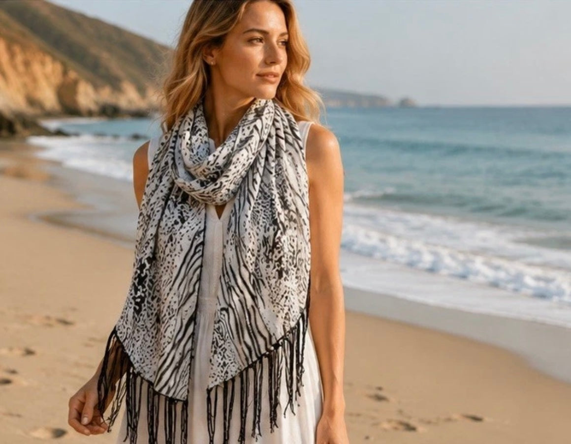 New Women’s Animal Print Fringed Scarf 5000-3102