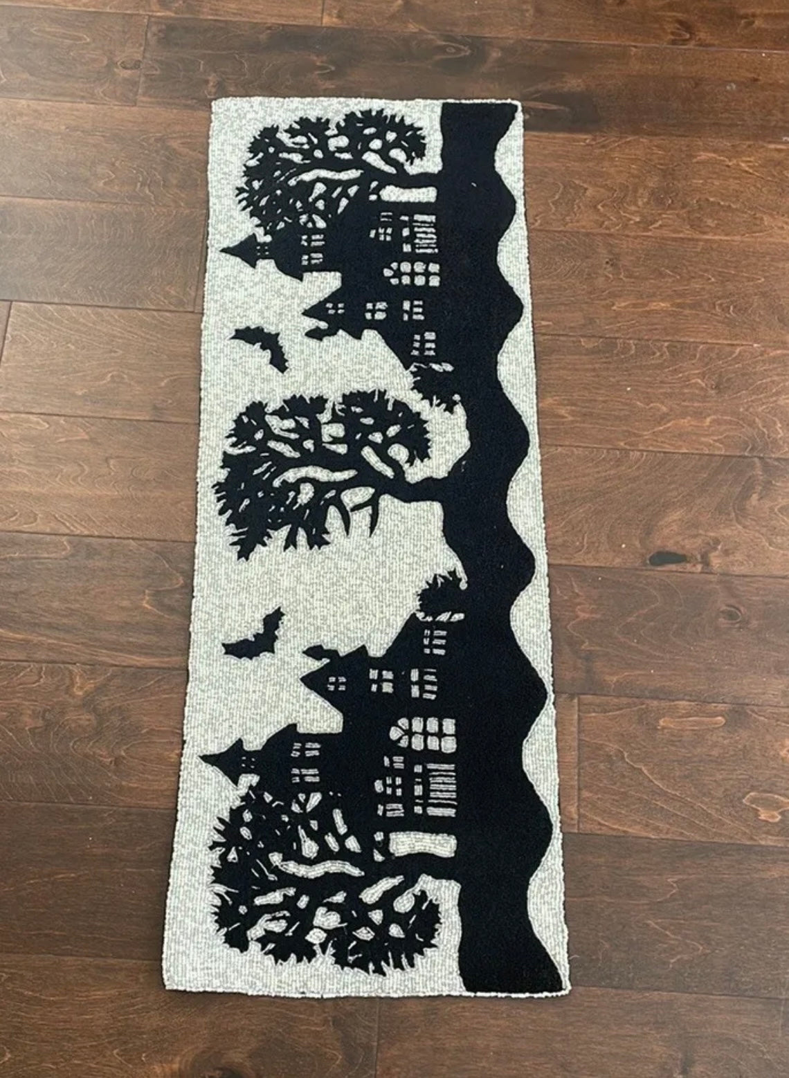 Tahari Home Haunted House Bats Halloween Beaded Table Runner 13”x36”- NWT