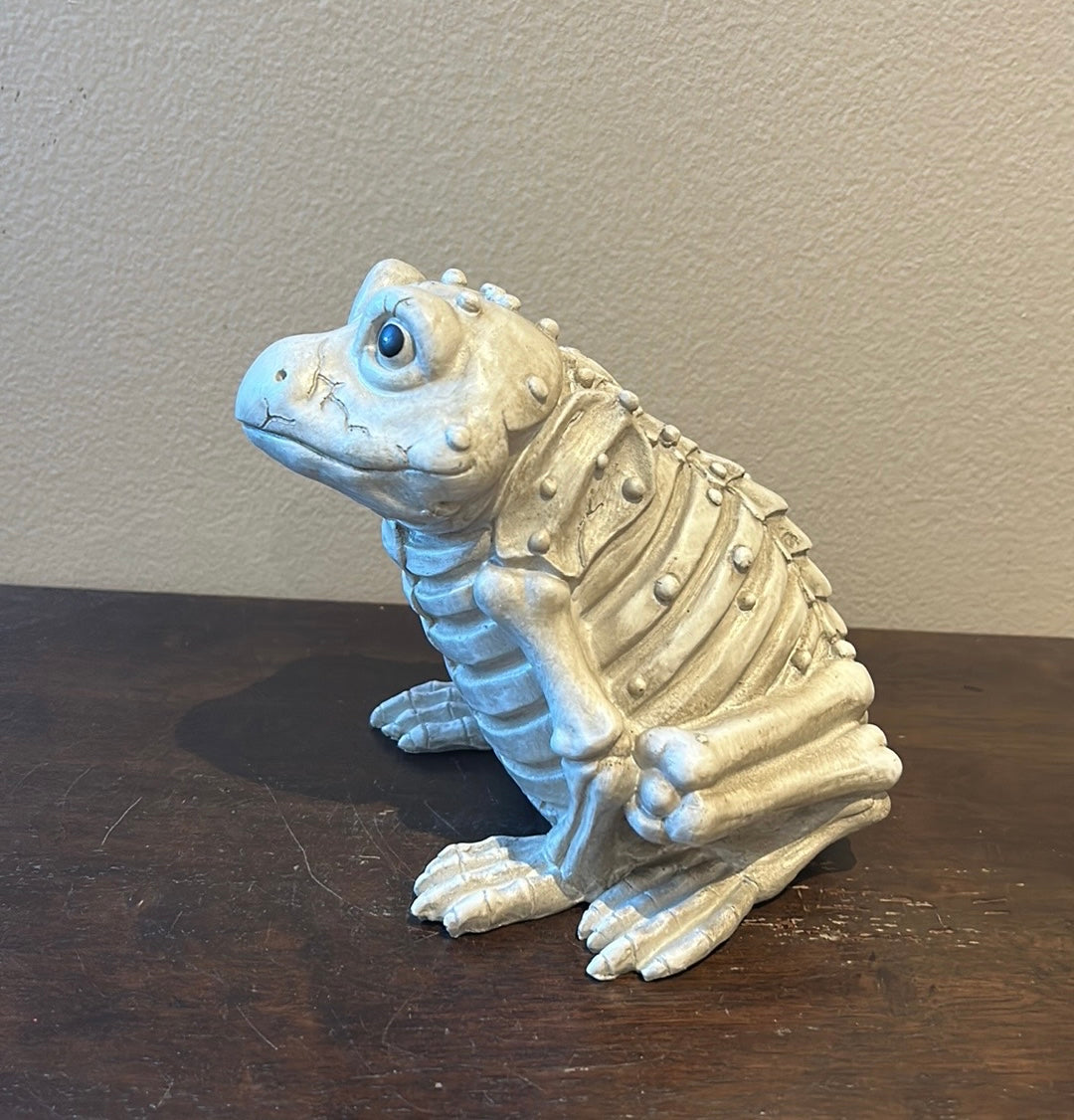 New Skeleton Frog Spooky Bones Halloween Home Decor Beige