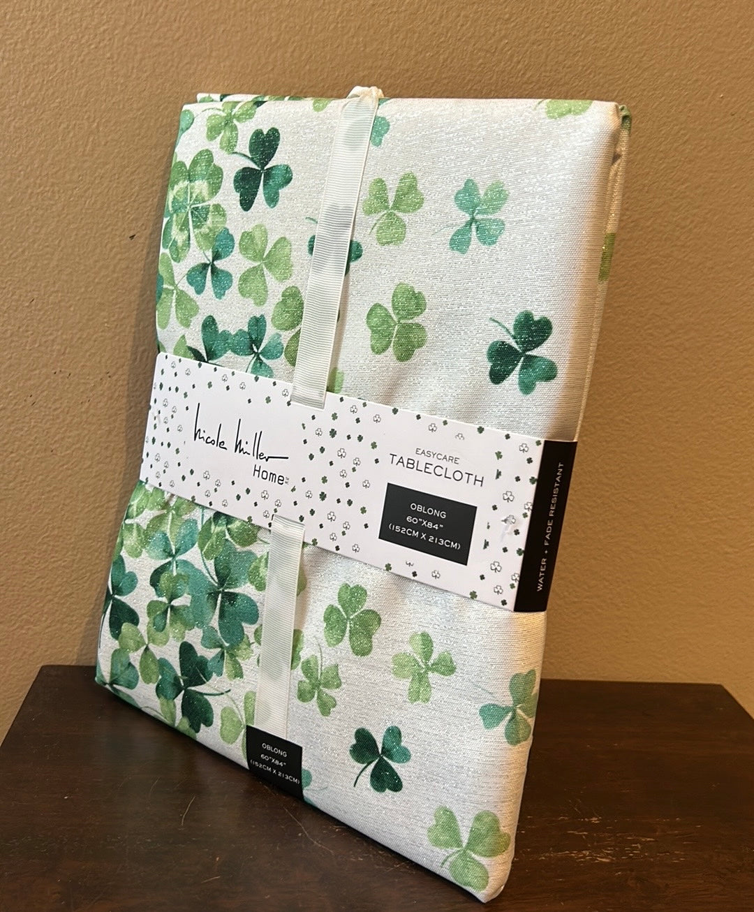 Nicole Miller Home St Patrick’s Day Tablecloth 60”x84” Oblong New Clover Shimmer