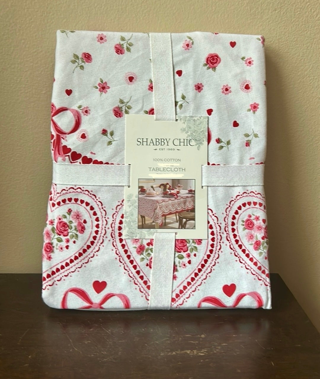 Shabby Chic Valentines Tablecloth New Roses Hearts Love Cotton