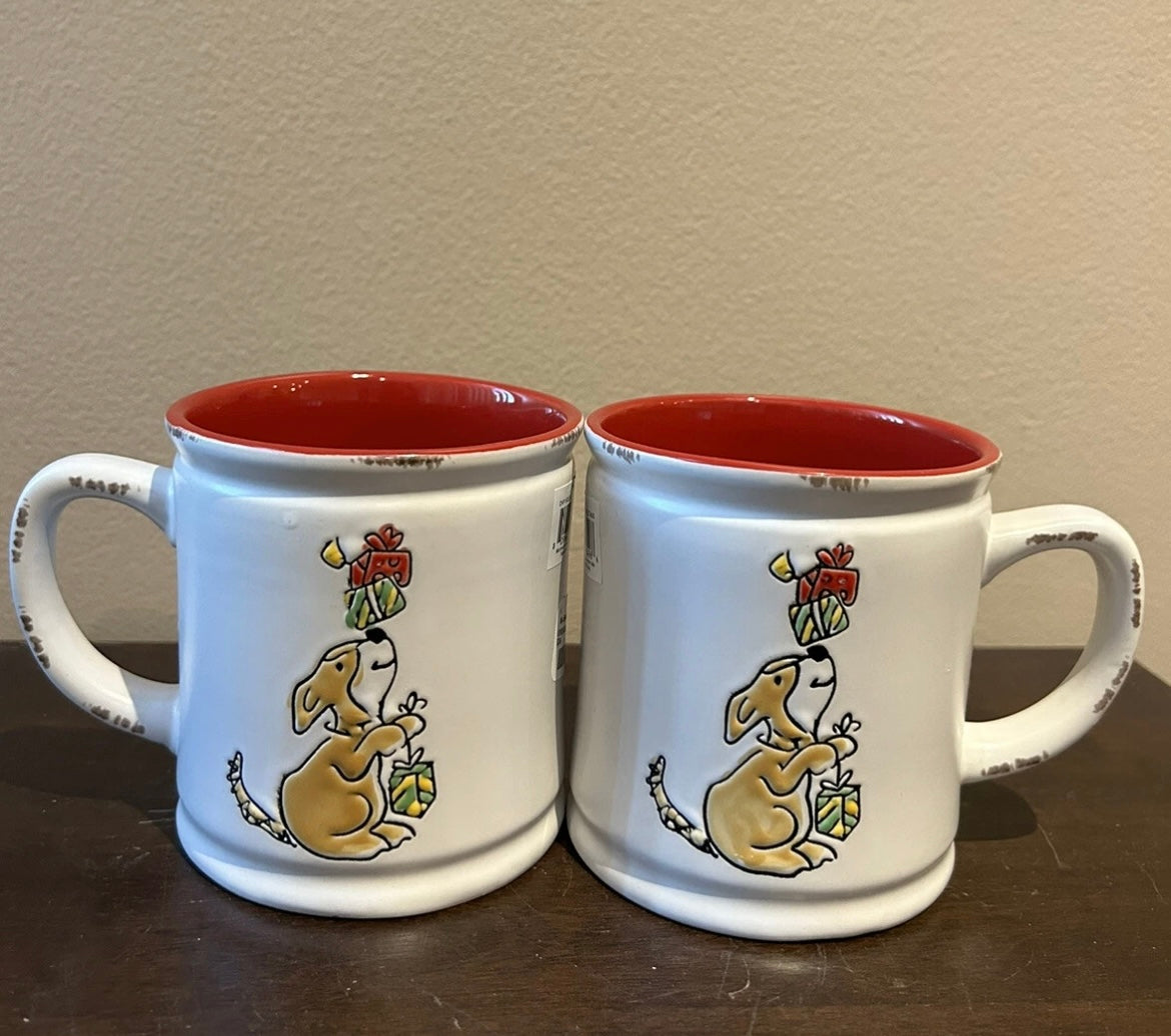 Spectrum Set of 2 Dog With Christmas Gifts    Stoneware Coffee Mugs New