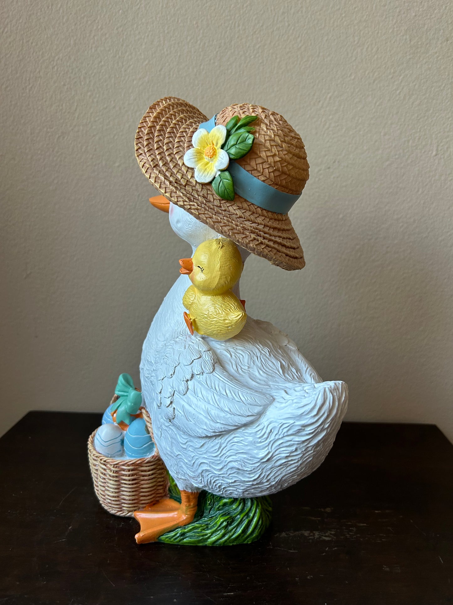 New Easter Duck Wearing Straw Hat With Easter Egg Basket Figurine 11” Tall
