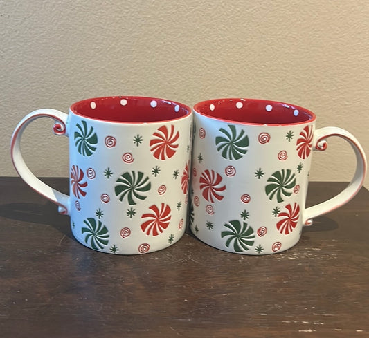 Set Of 2 Spectrum Peppermint Swirl Red Green Christmas Stoneware Coffee Mug New