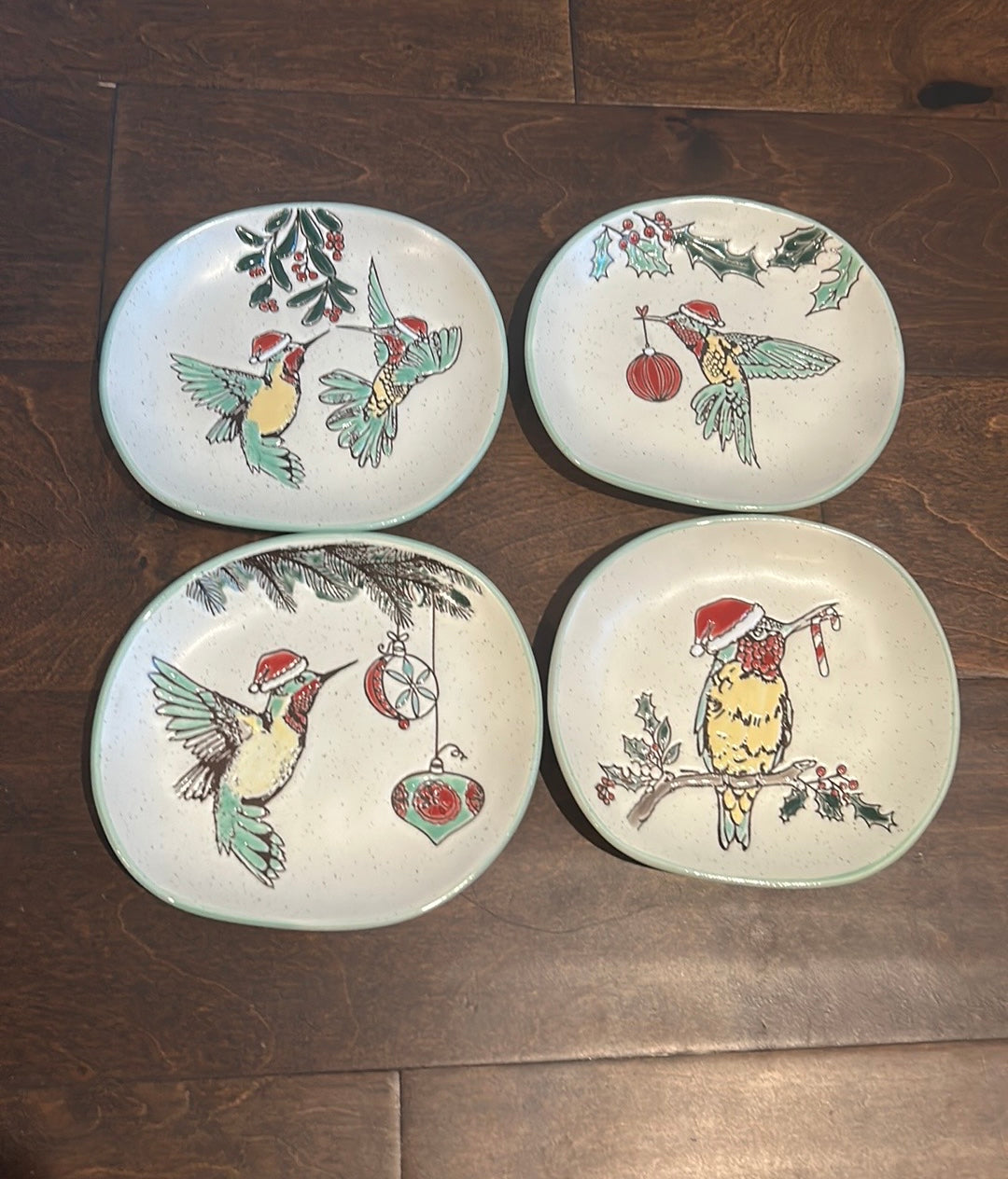 ELI + ANA HOLIDAY HUMMINGBIRD Appetizer Plates Set of 4 New Christmas Candy Cane