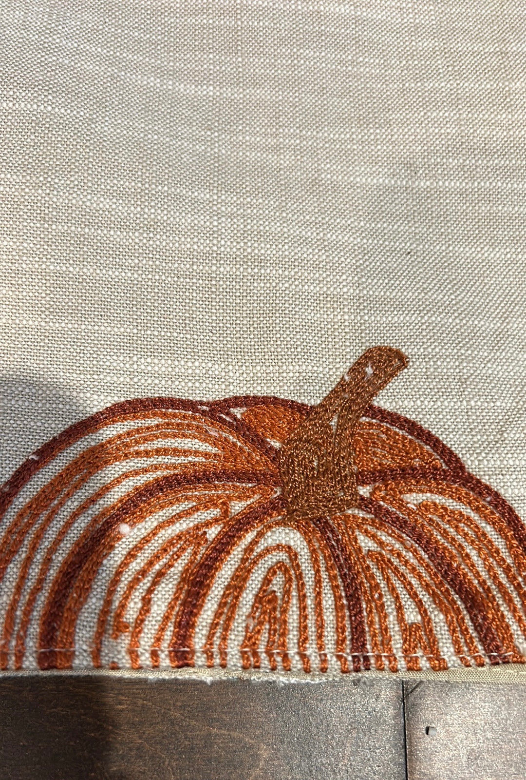 Rachel Zoe Set of 4 Embroidered Placemats Fall Pumpkin New