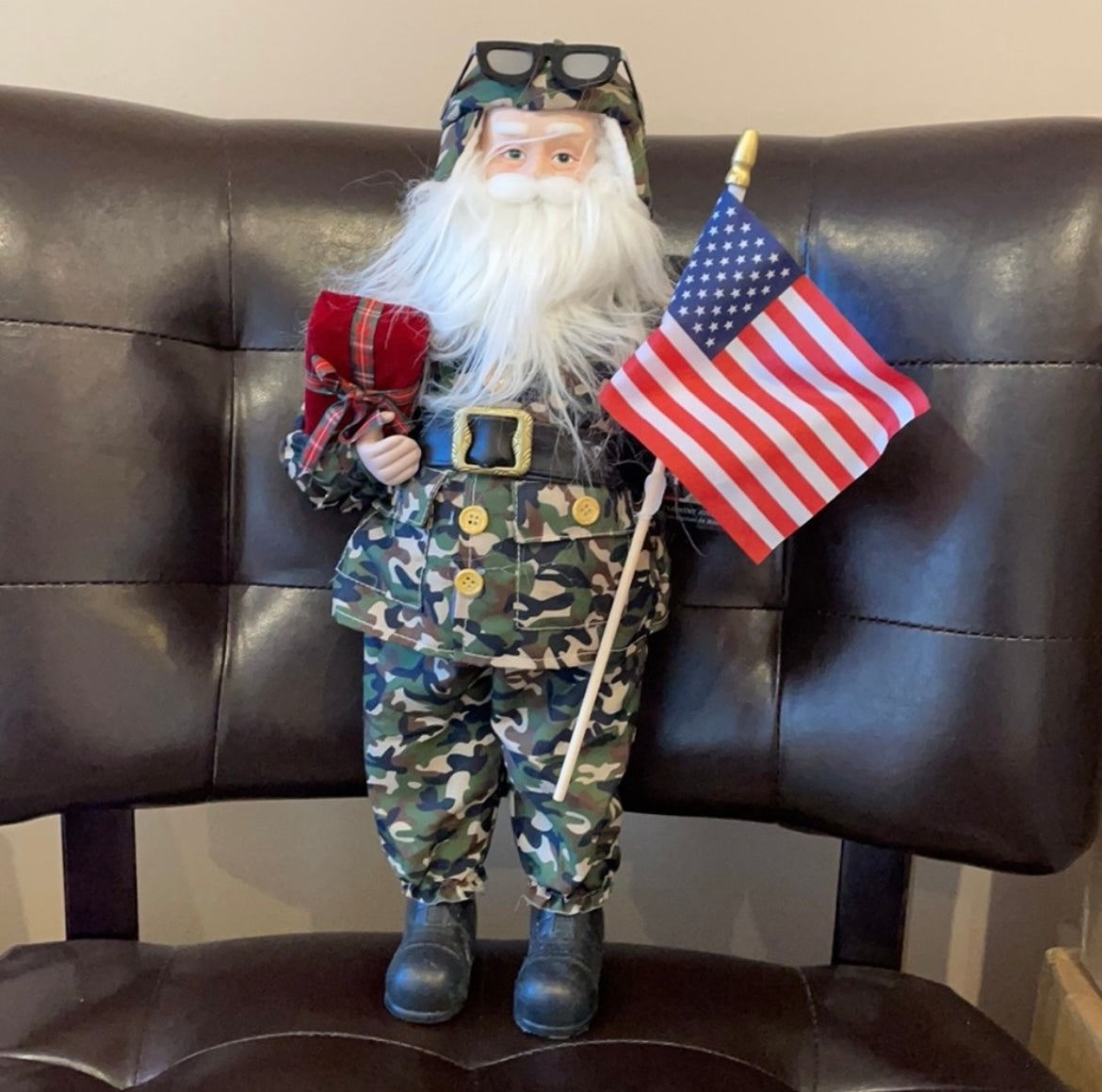 Soldier Santa Claus Camouflage Clothes Tabletop Christmas Decor American flag