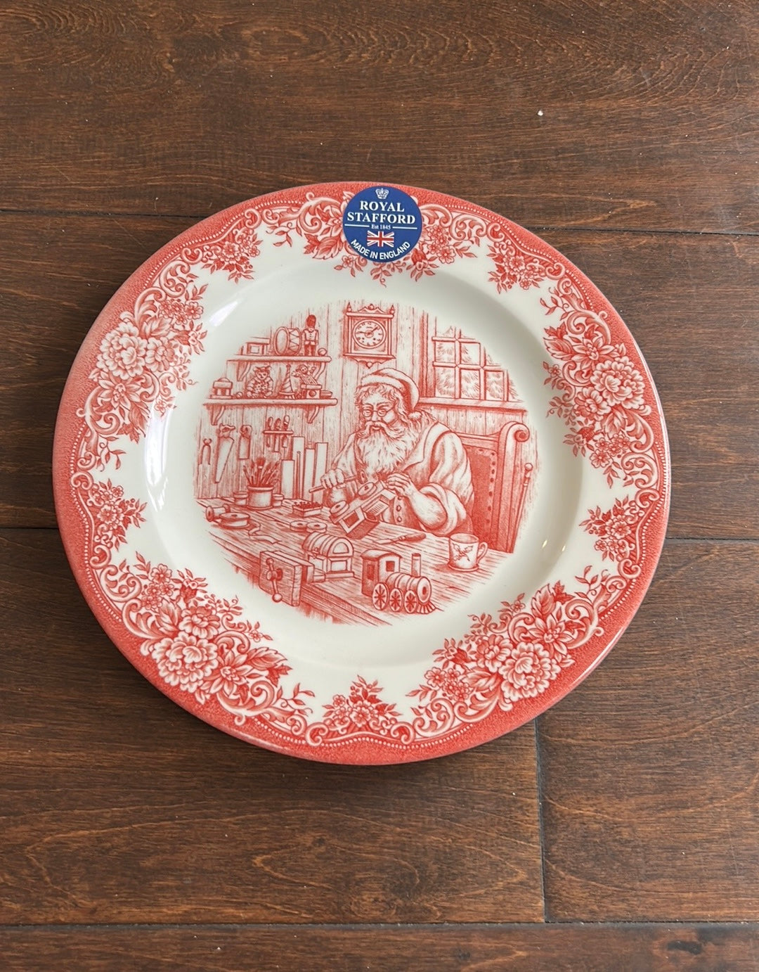 Royal Stafford SANTA'S WORKSHOP Christmas Salad Plates Set of 4 England NEW