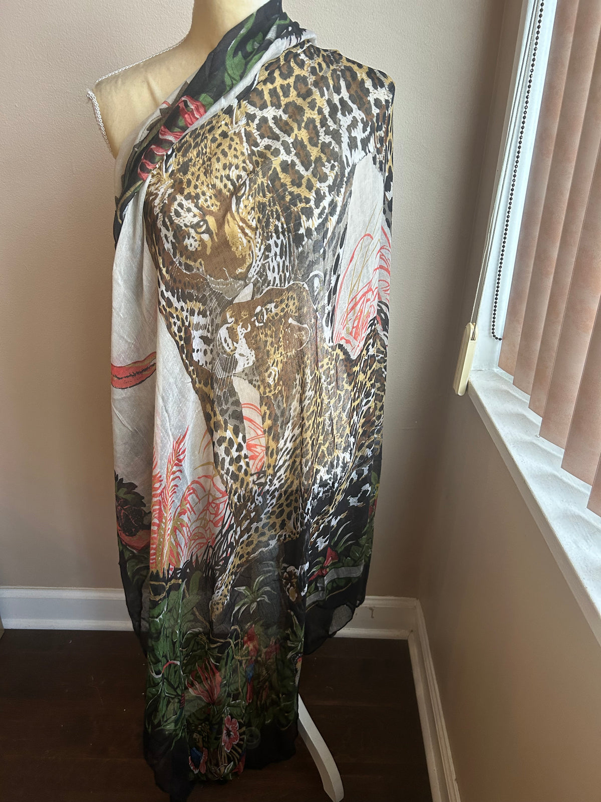 New Womens Safari Themed Leopard Print Scarf New 5100-3102
