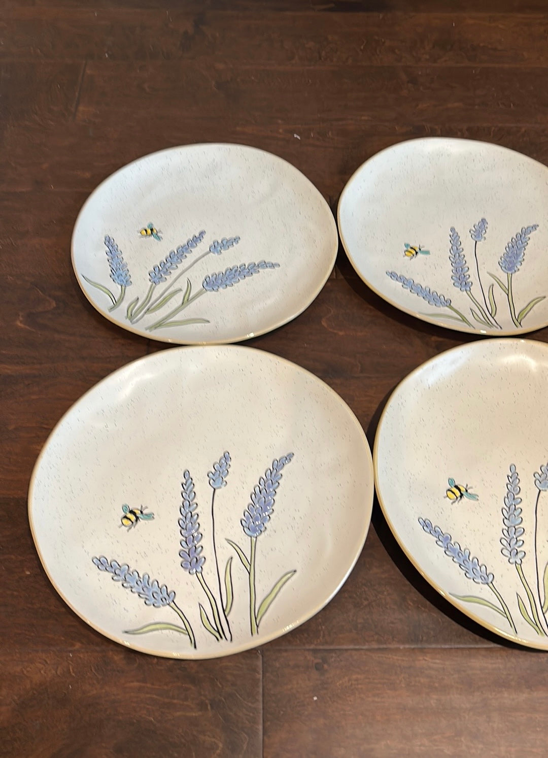 Spectrum Designz Set Of 4 Bee Floral Lavender Garden Dinner Plates New