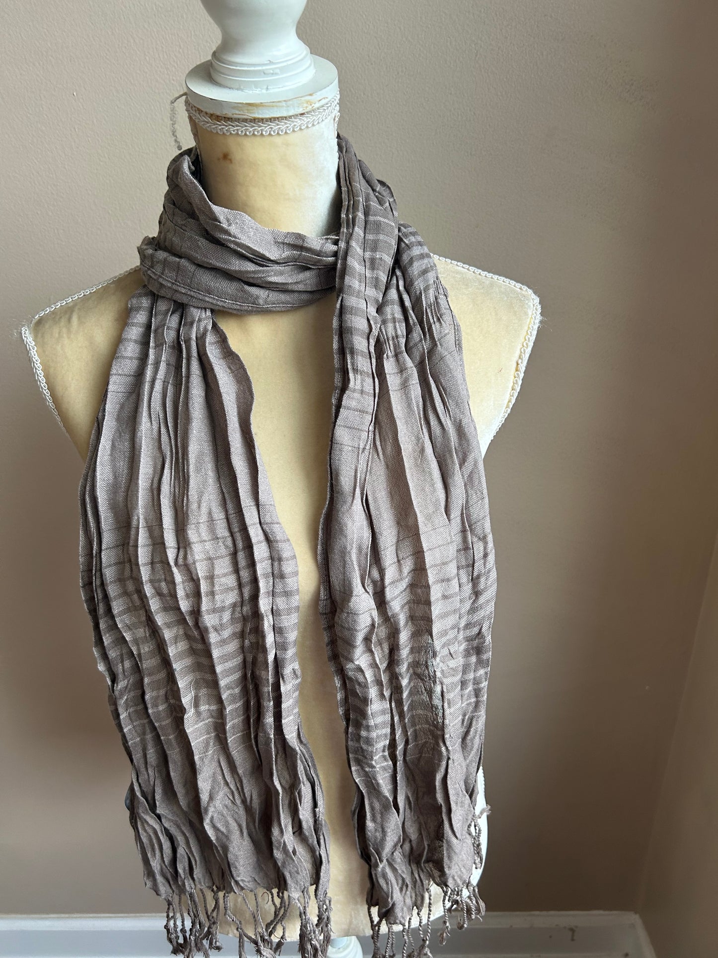 New York & Company Women’s Taupe  Striped Scarf Fringed New 5000-3102