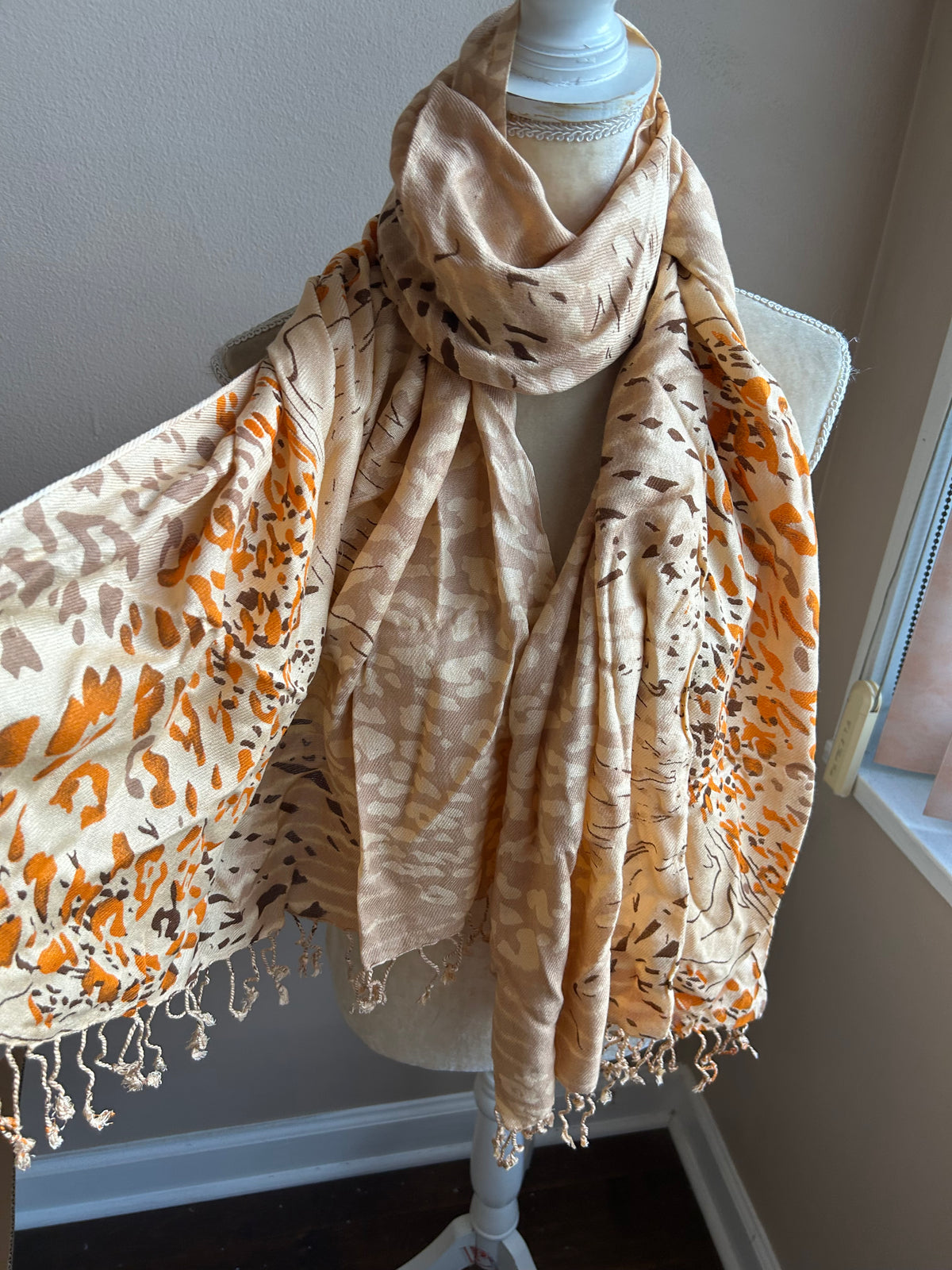New Womens Animal Print Scarf Shawl Fringed 5002-3102