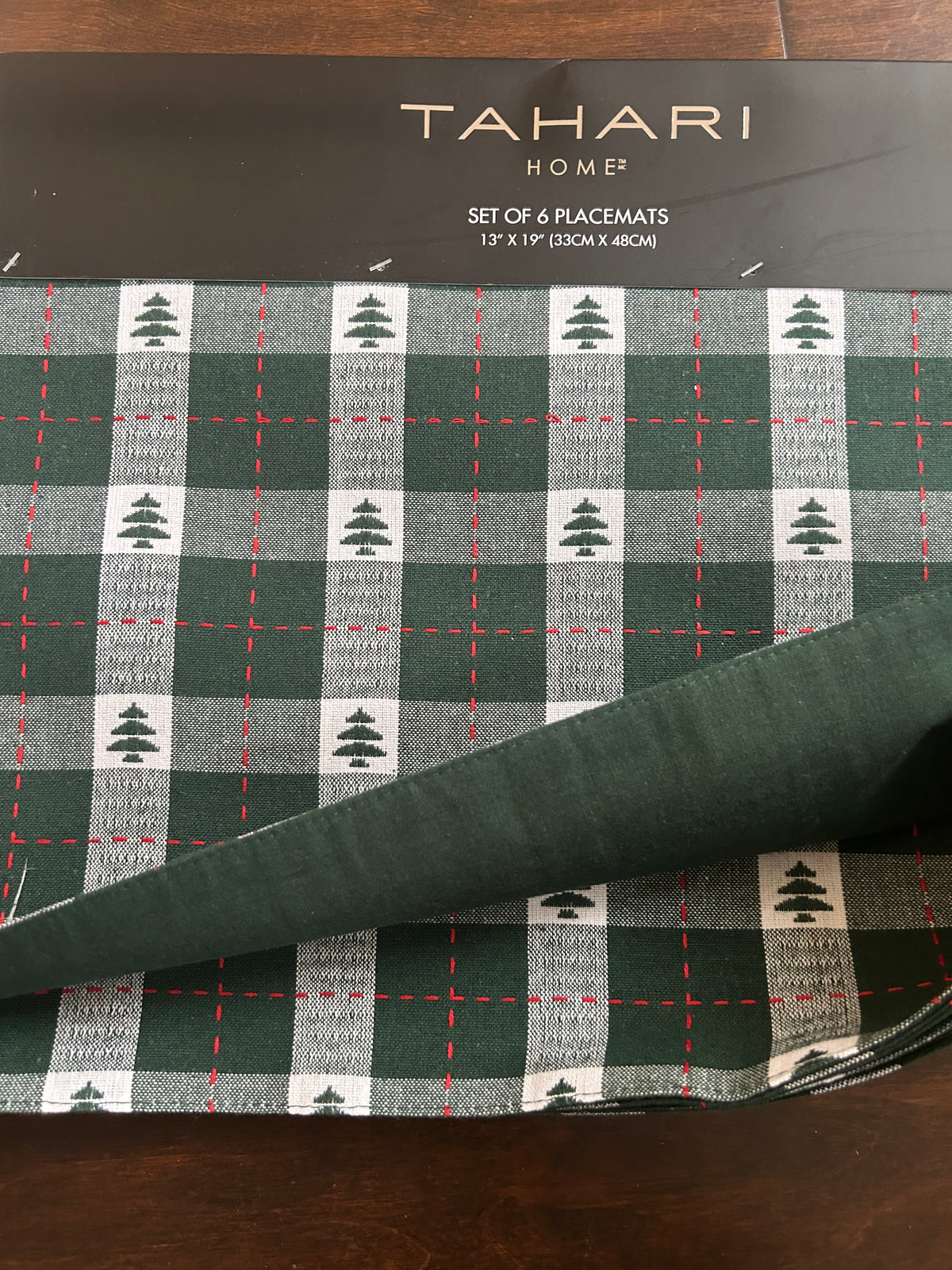 Tahari Set Of 6 Placemats New Christmas Trees Plaid