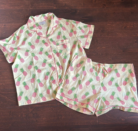 Crafted By Mahogany Women’s 2 Pc Pajama Set New Pineapple Print Cotton