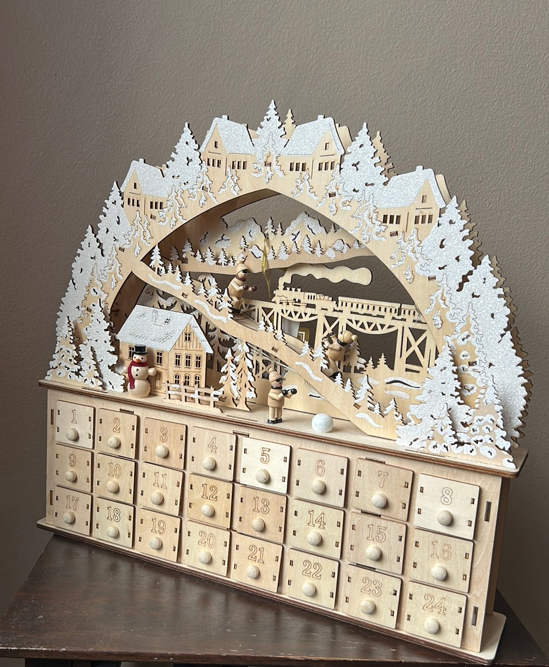 NEW Ridgefield Home Christmas Trees Advent Calendar House Wood Led Kids Skiing