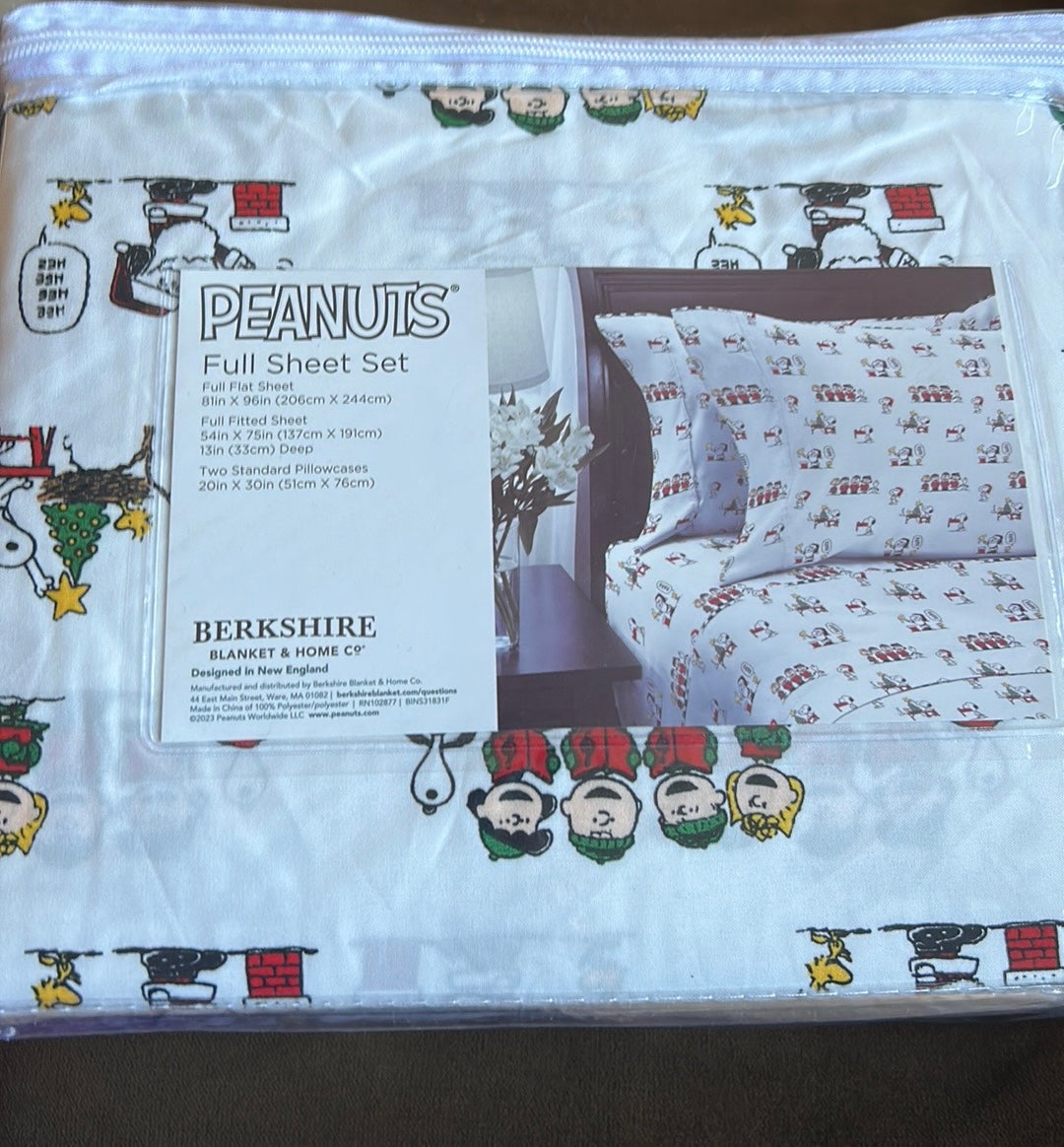 Peanuts Snoopy and the Gang Caroling Full 4 piece Sheet Set Christmas NEW