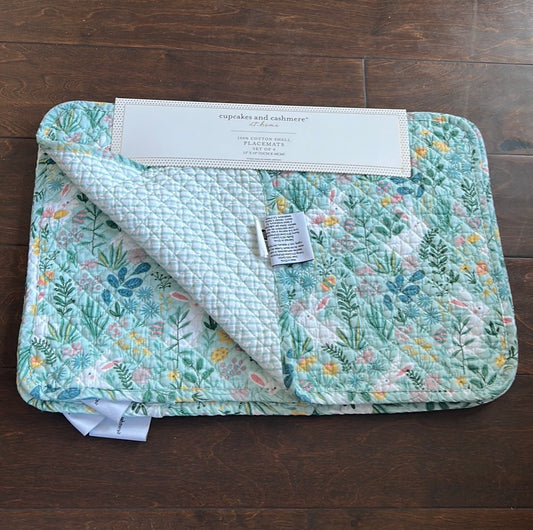 Cupcakes & Cashmere 4 Reversible Quilted Easter Placemats Floral Bunny New