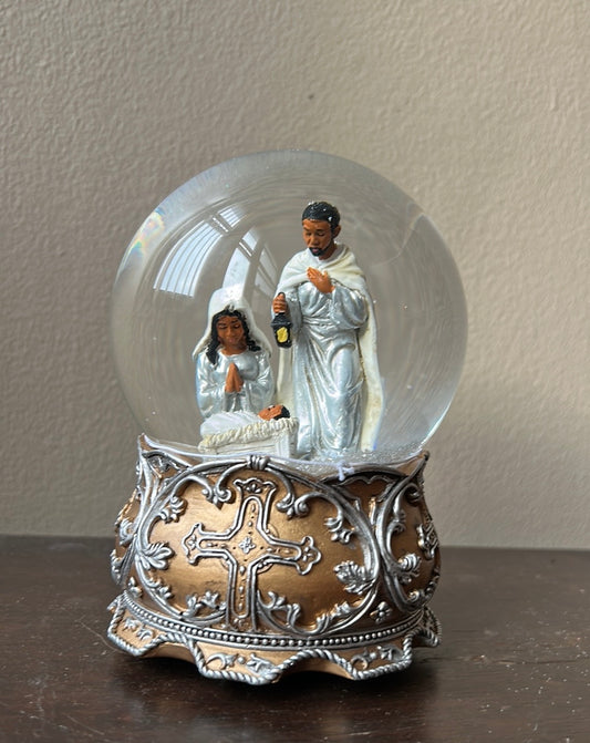 New Musical Christmas Nativity Scene Waterglobe Baby Jesus African American