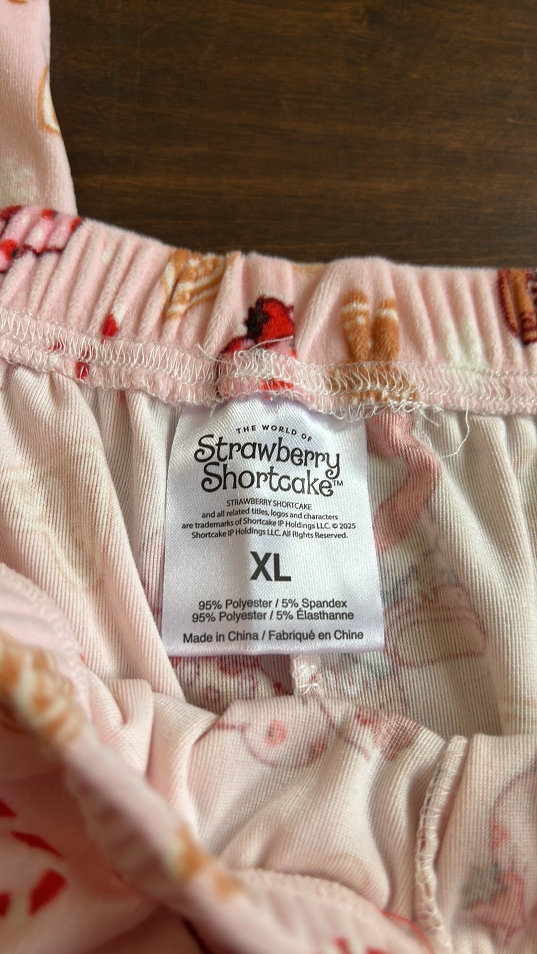 Strawberry Shortcake Womens Pajama Pants Sz XL New Christmas Gingerbread Plush