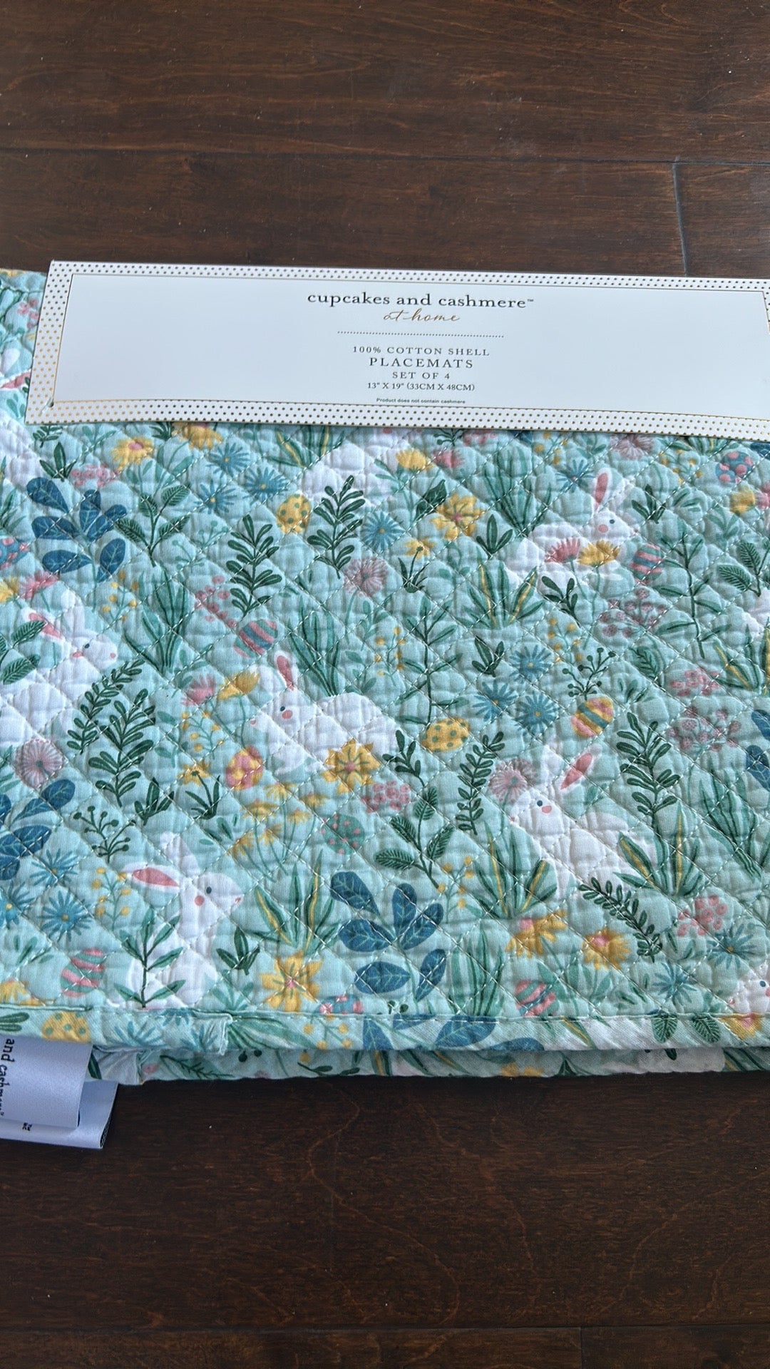Cupcakes & Cashmere 4 Reversible Quilted Easter Placemats Floral Bunny New