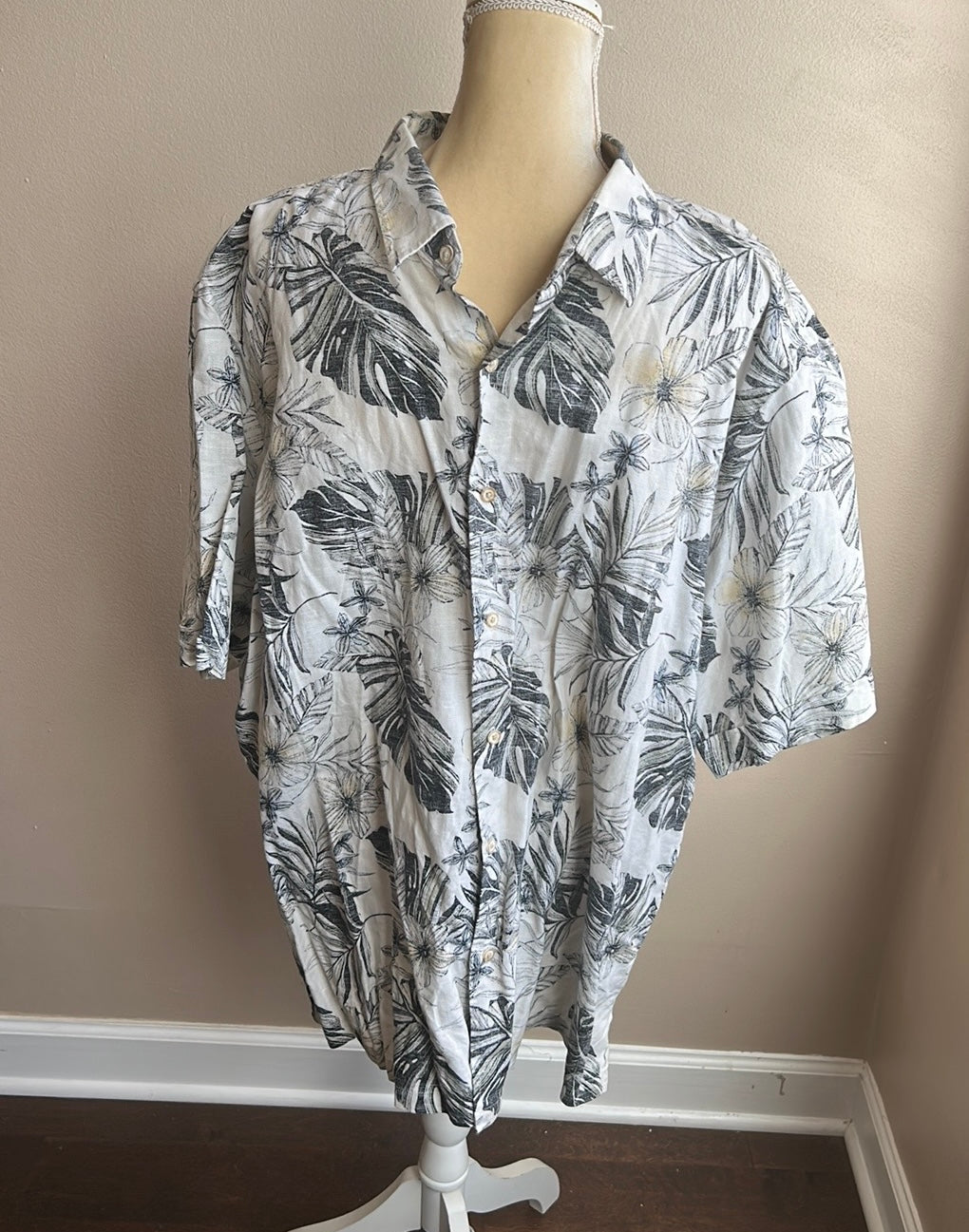 Tasso Elba Men’s Set Of 2 Shirts Summer Short Sleeve 2XL Tropical Linen Blend