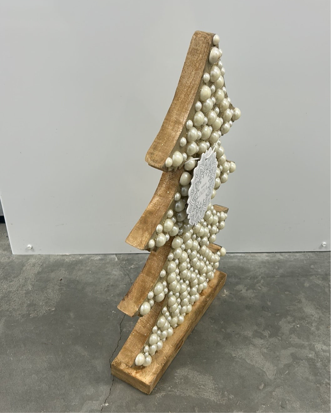 New Wood Christmas Tree With Pearls Shimmery Holiday Decor 16.5” Tall