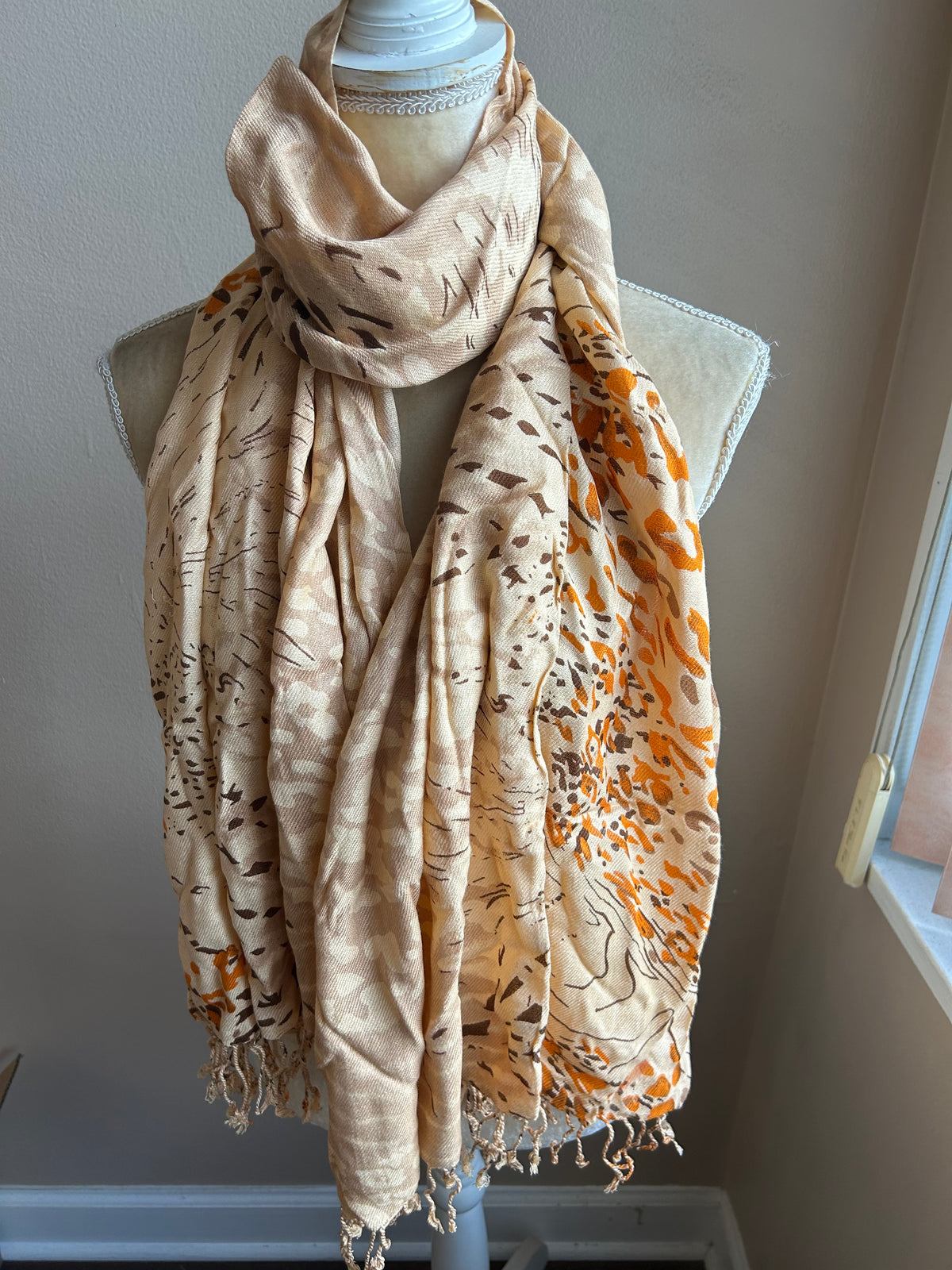 New Womens Animal Print Scarf Shawl Fringed 5002-3102