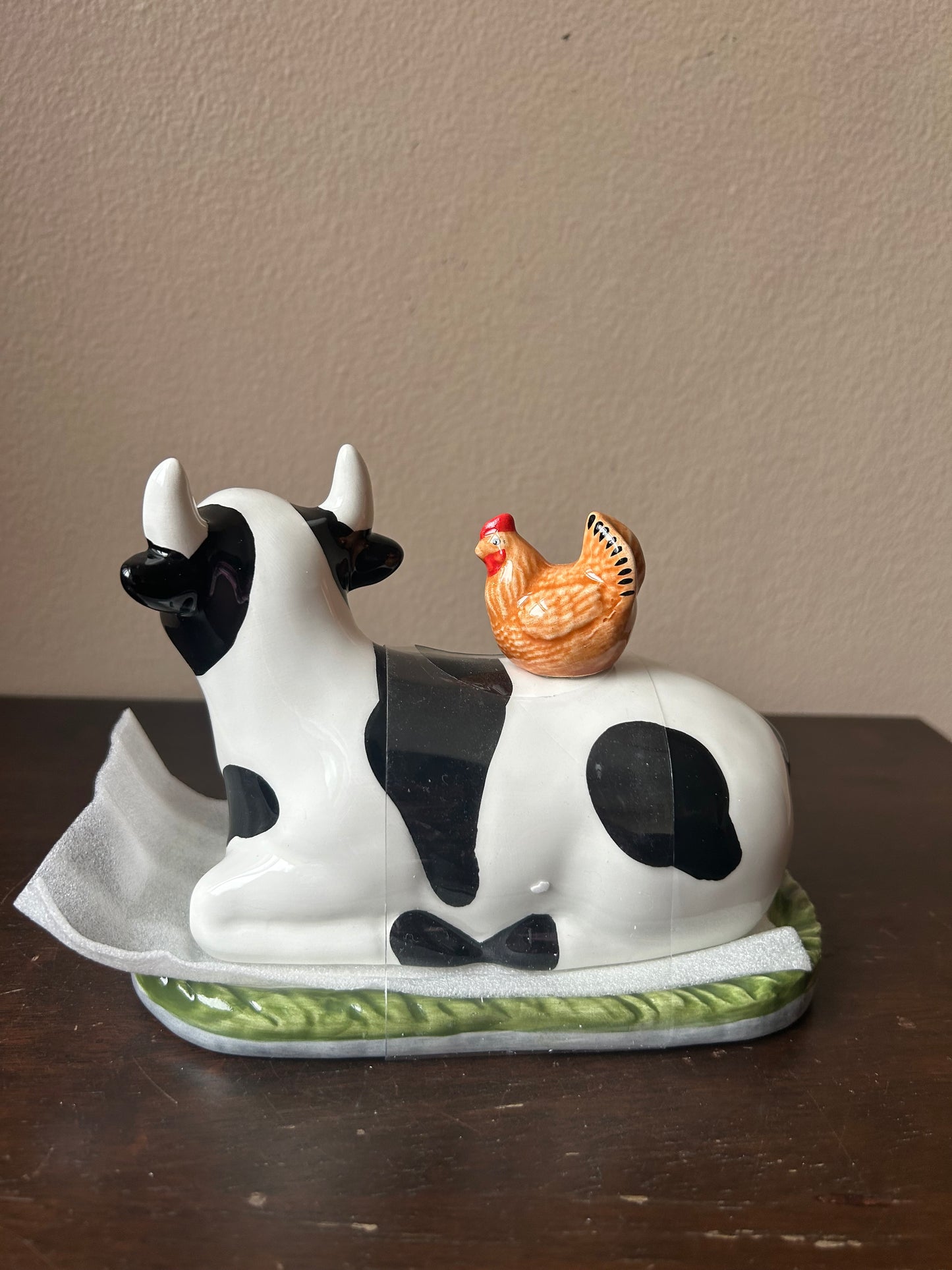Farmers Market Cow Rooster Covered Butter Dish New