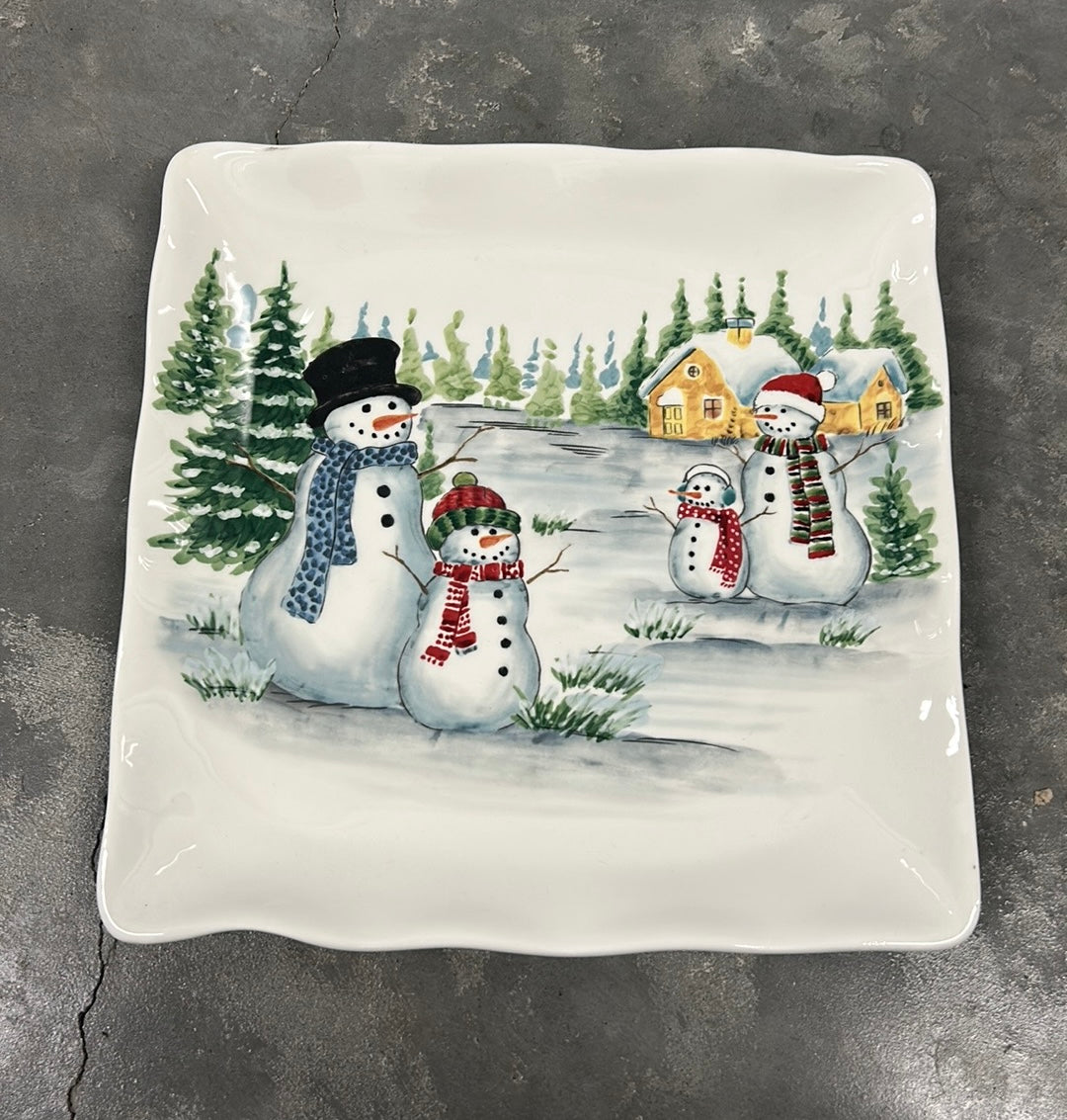 Maxcera 4 Dinner Plates Ceramic Square Snowman Family Christmas Scene New
