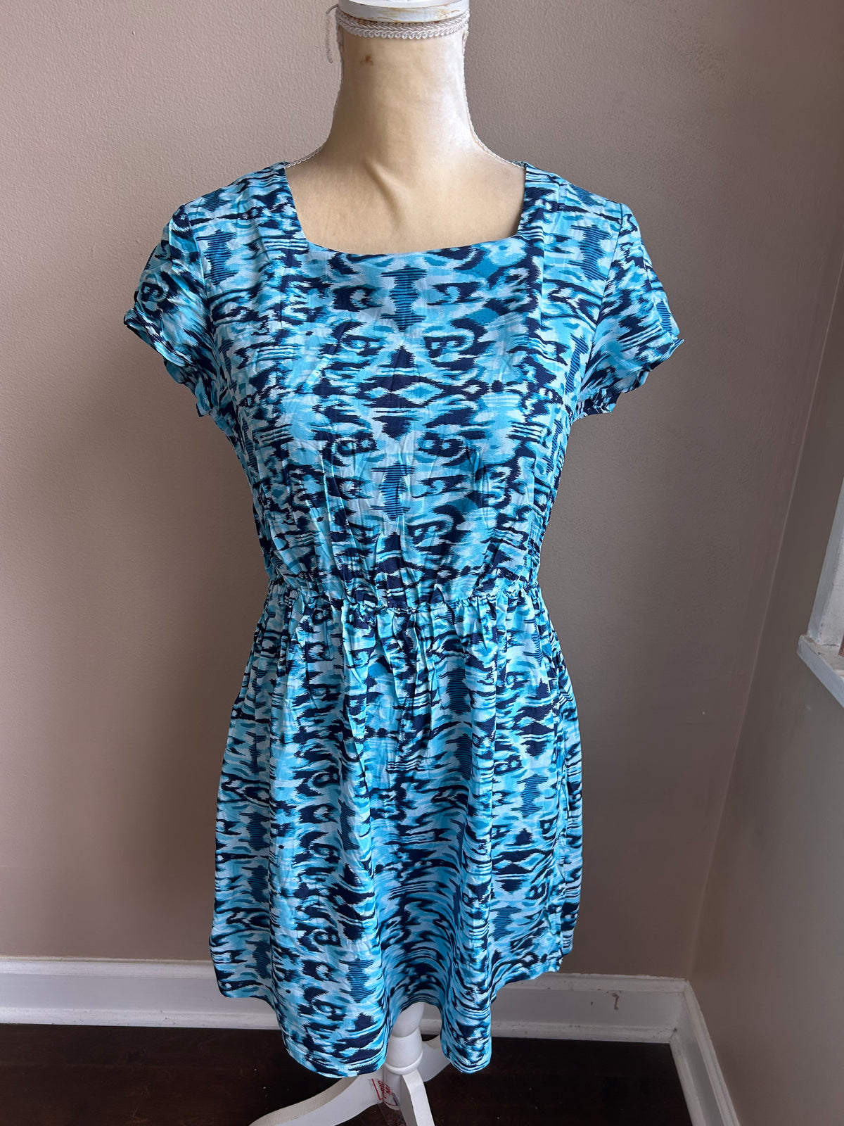 Cute Women’s Short Dress Sz M New Blue Multicolor (GSC)