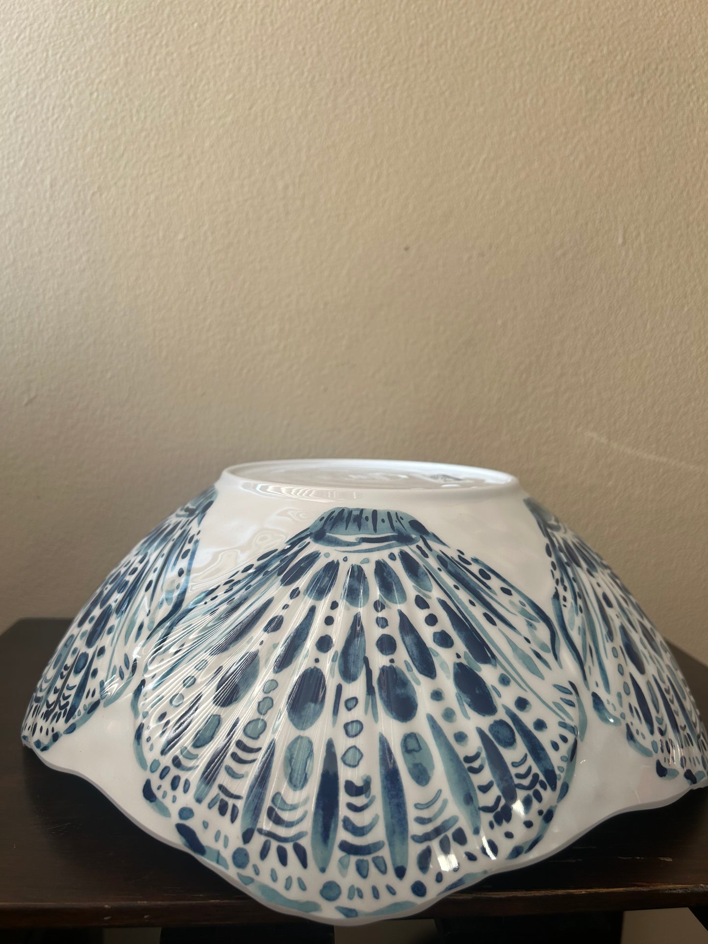 Sigrid Olsen Melamine Bowl Oyster Print Blue White  Nautical 12” Diam New
