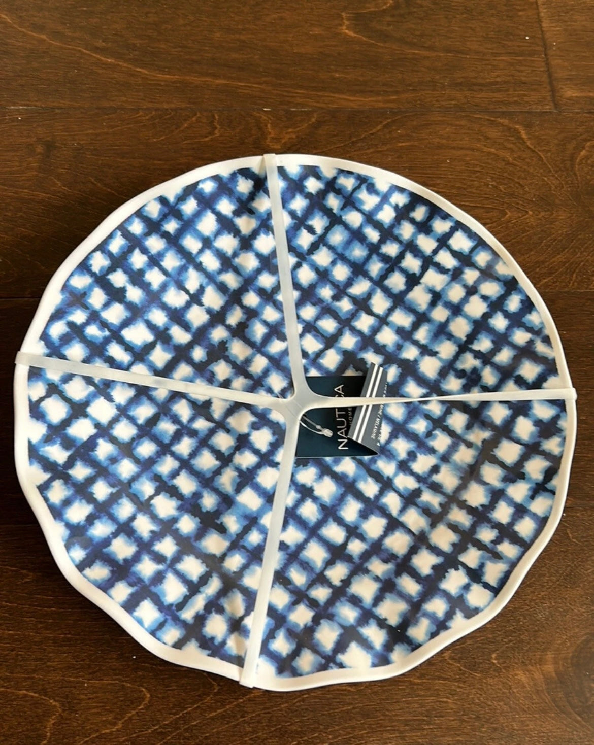 Nautica Home Set of 4 Melamine Dinner Plates  New Blue White