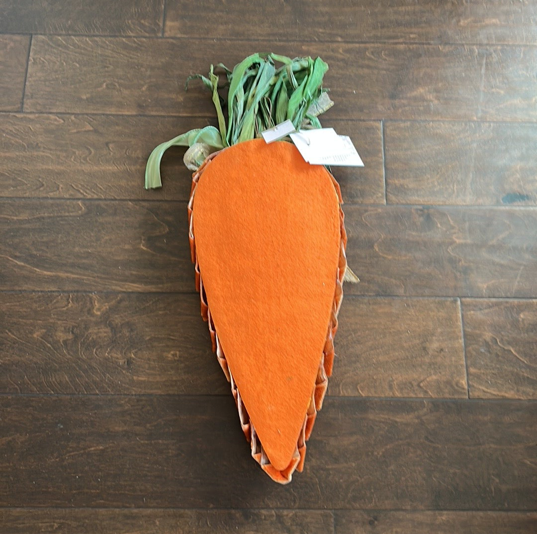 New Easter Decor Carrot Door Hanger Wreath Velvet Orange 22”