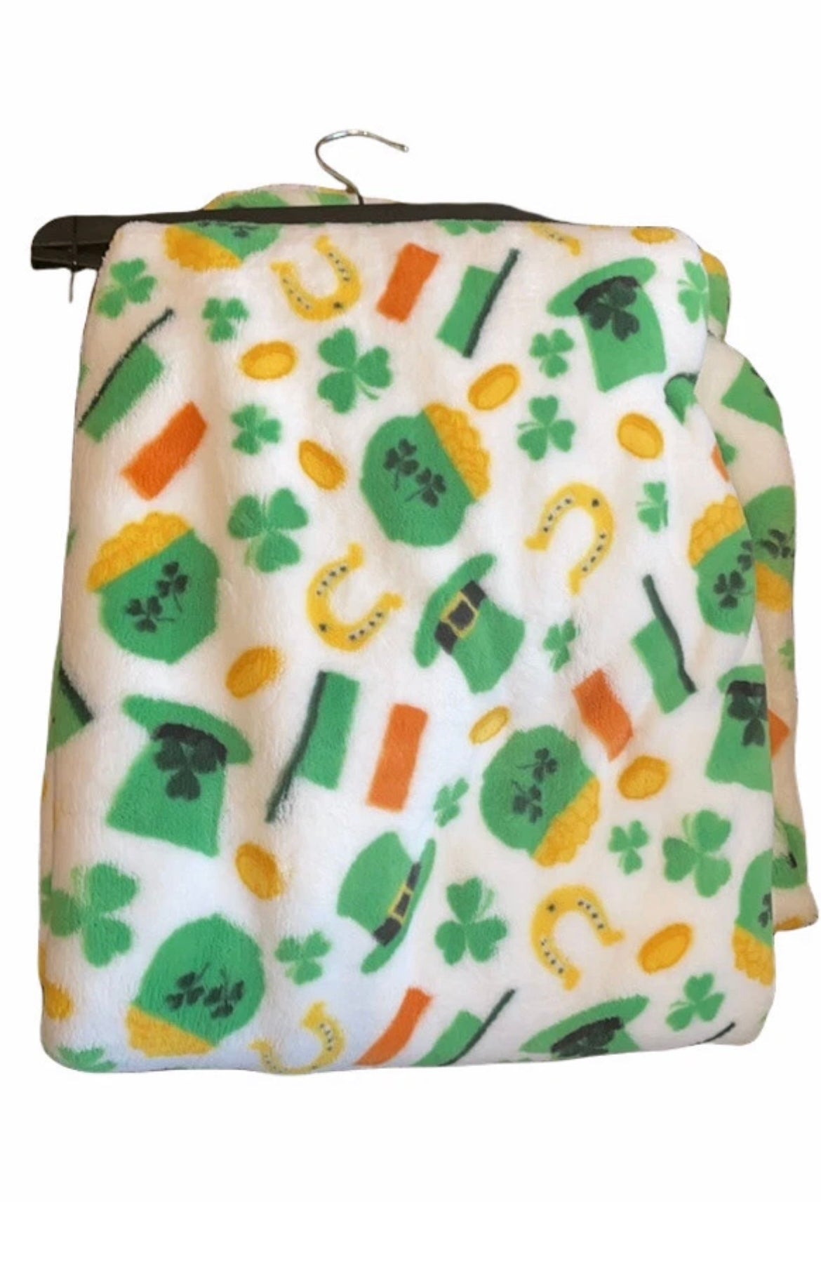 Marlo Lorenz Thro Blanket 50”x70” Irish st Patrick’s Day Clover Plush Horseshoe
