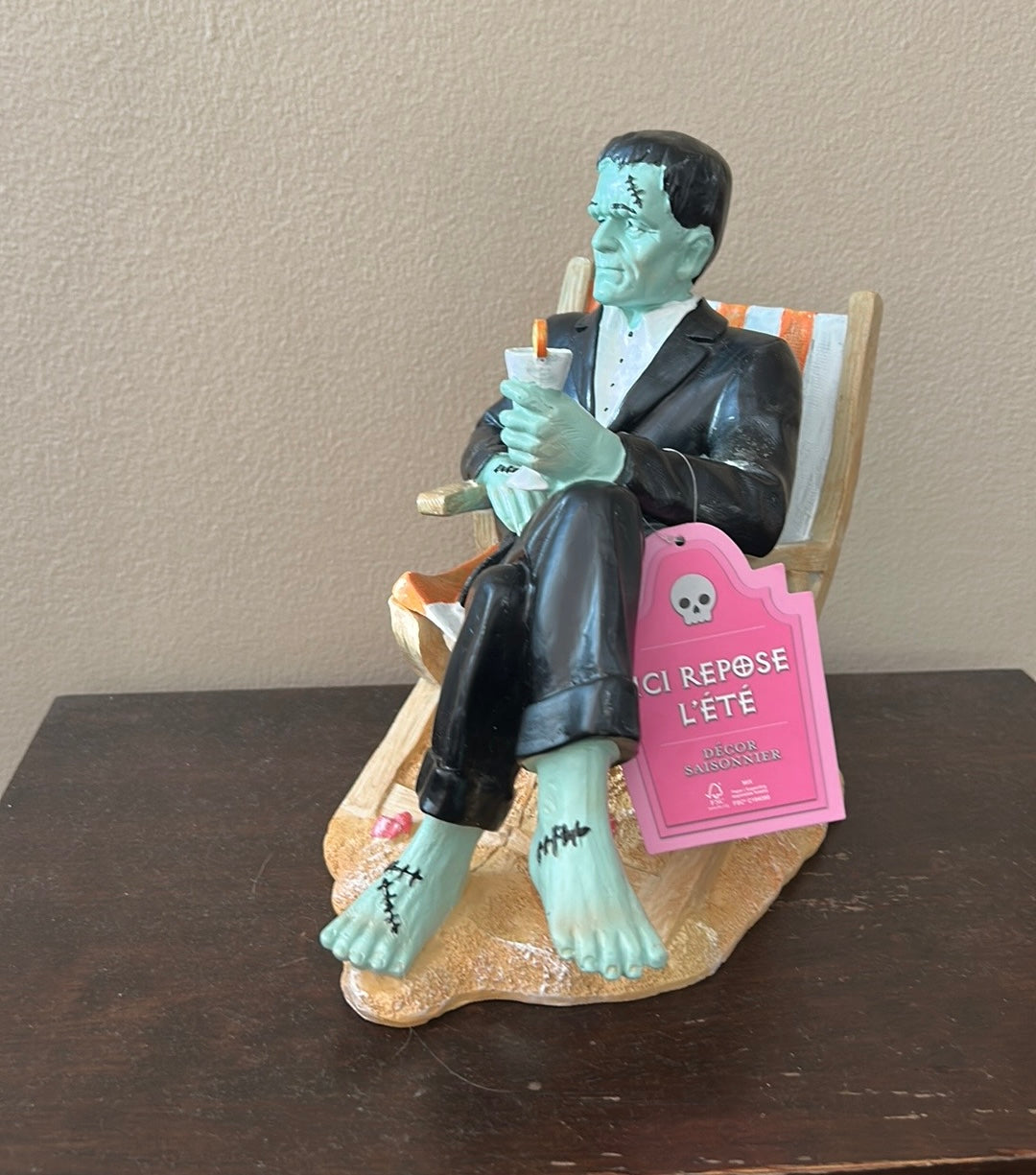 Halloween SUMMERWEEN Frankenstein Lounging on Beach Holding Drink Figurine