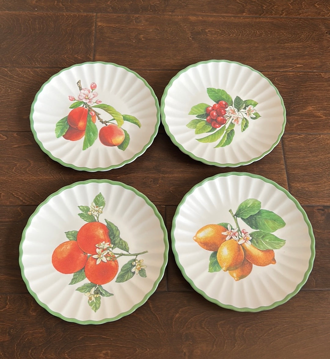 Rachel Ashwell Set Of 4 Appetizer Plates New Lemons Fruits Scalloped