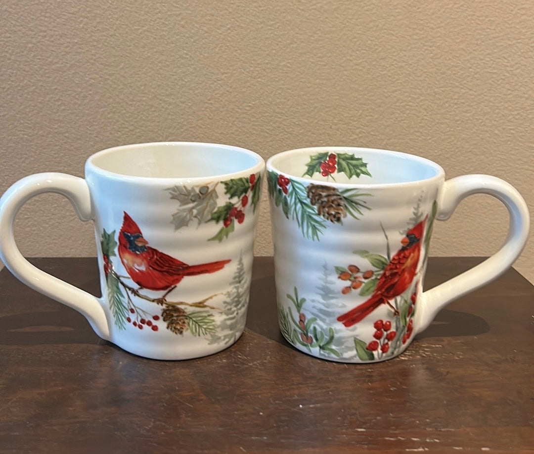 Maxcera set of 4 Christmas Mugs New Red Cardinal  Holly Berries Ceramic