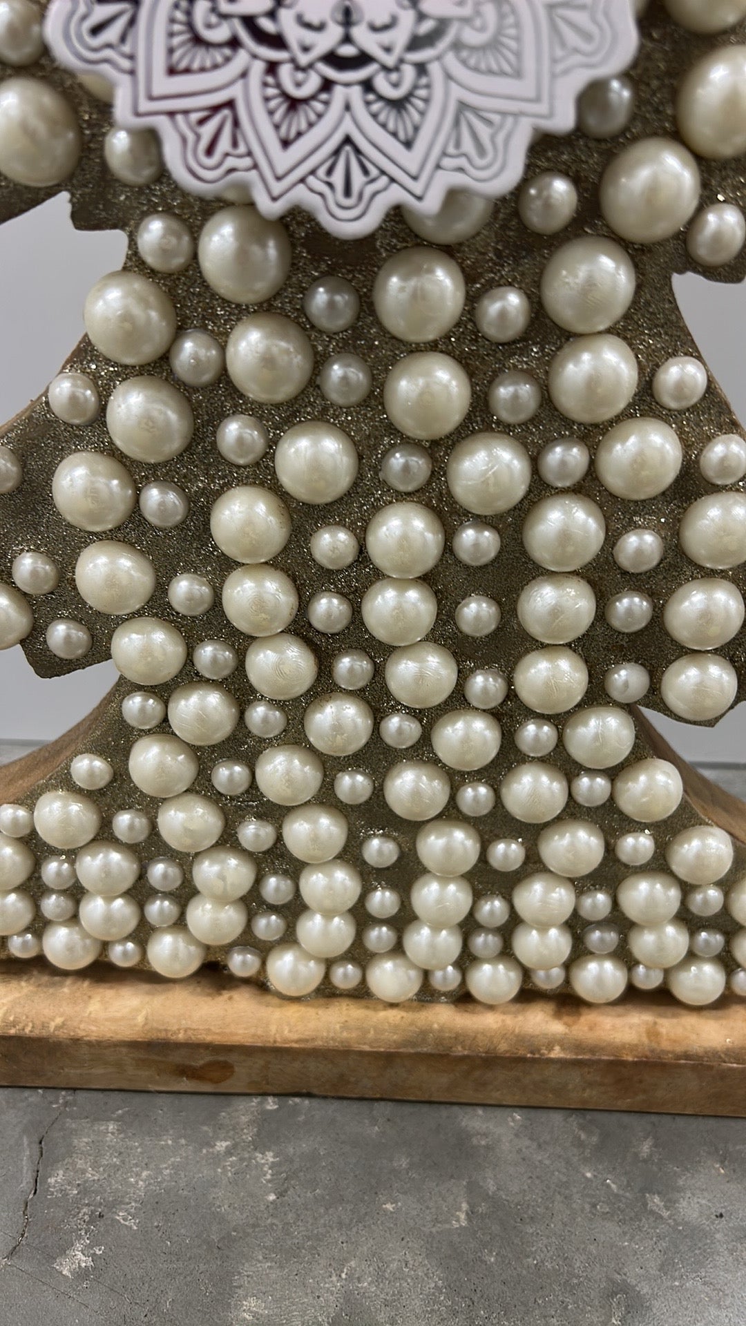 New Wood Christmas Tree With Pearls Shimmery Holiday Decor 16.5” Tall