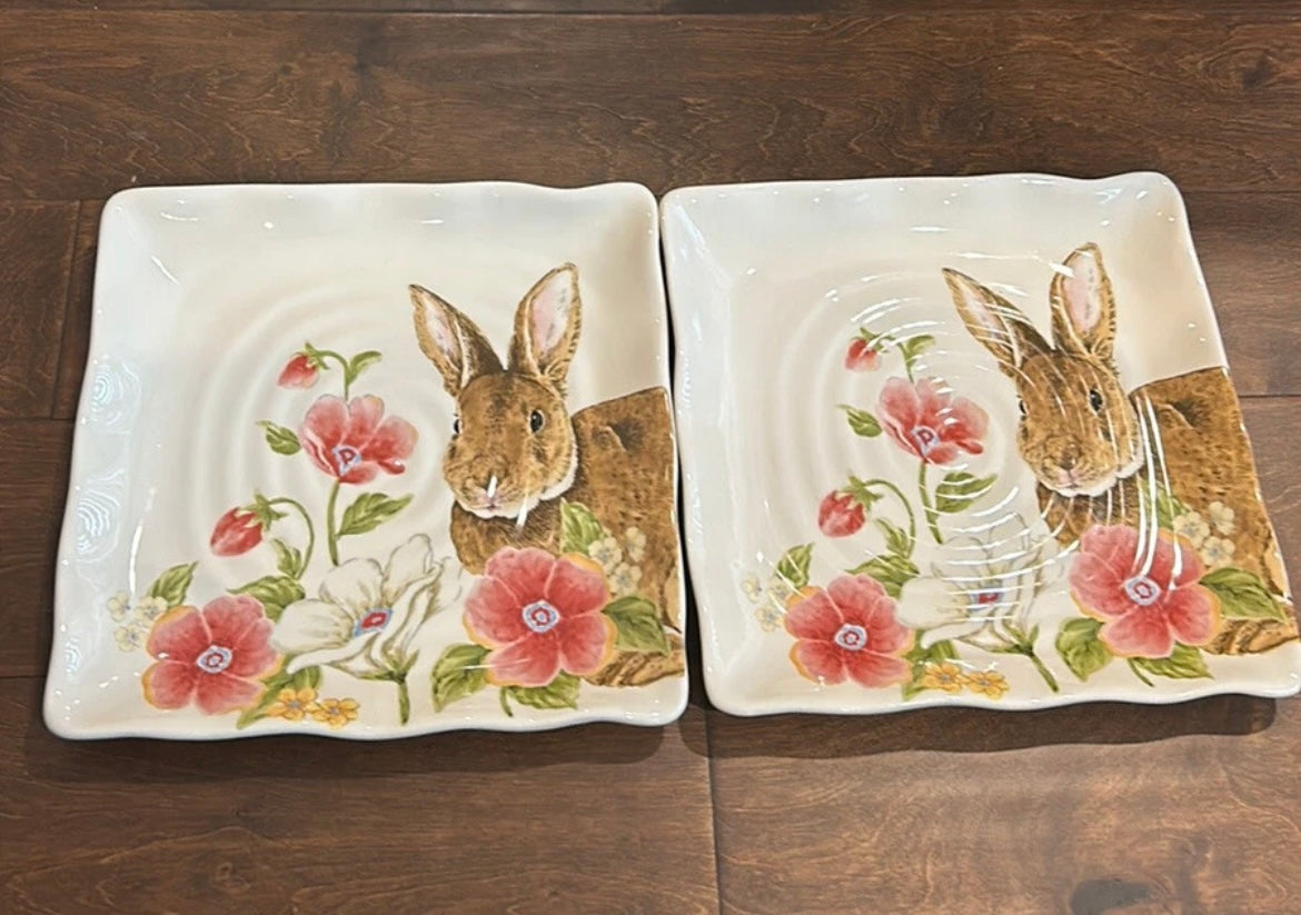 Maxcera Easter Bunny Floral Square Dinner  Scalloped Plates set of 4 New