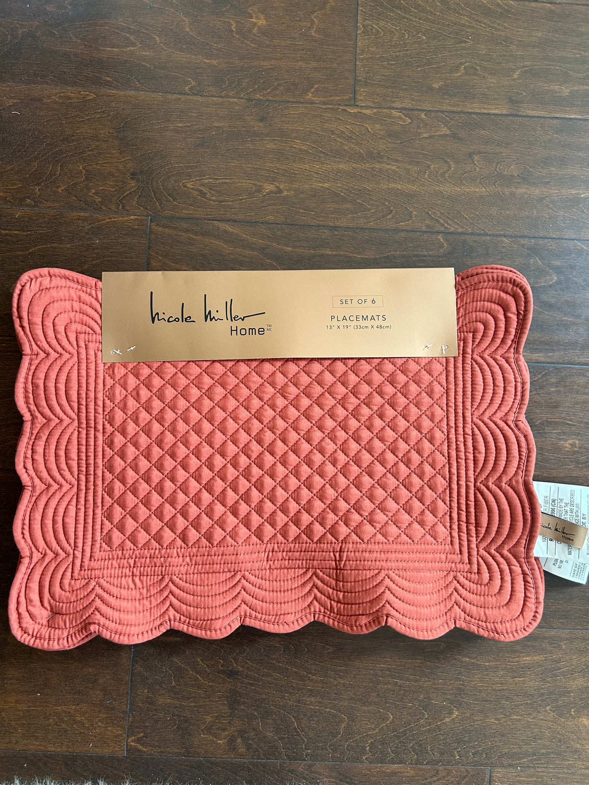 Nicole Miller Set Of 6 Scalloped Edged Rust Quilted Placemats New