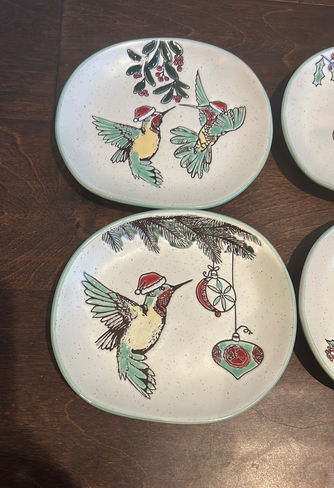 ELI + ANA HOLIDAY HUMMINGBIRD Appetizer Plates Set of 4 New Christmas Candy Cane