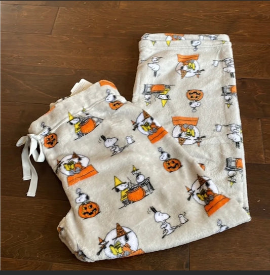 Peanuts womens Halloween Snoopy Pumpkin  Print Plush Pajama Pants New