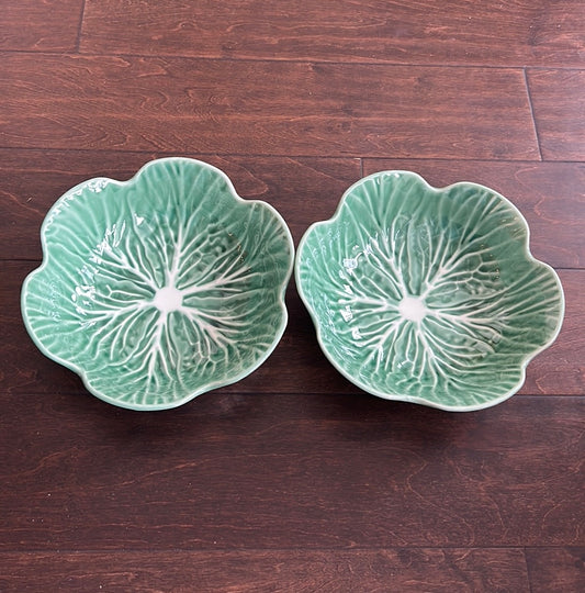Set Of 2 New Serving Bowls 9” Cabbage Easter Spring Scalloped Edge Green