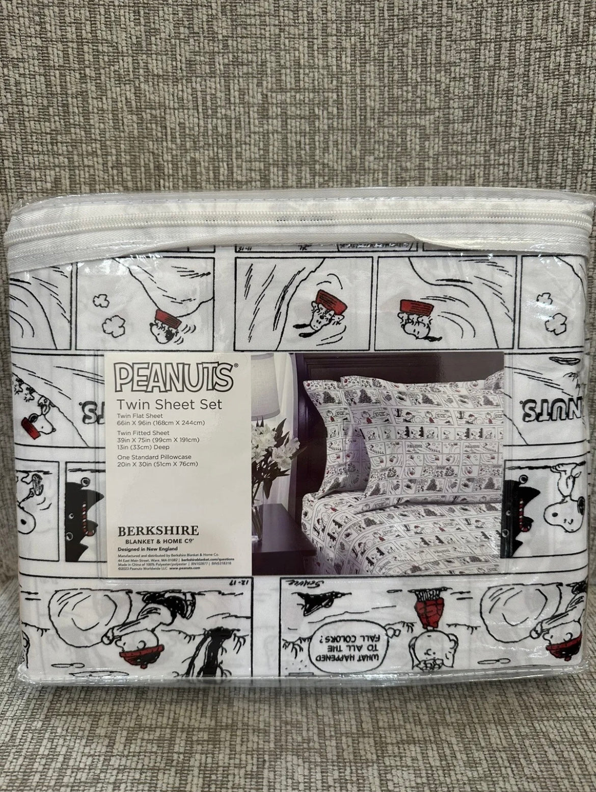 Peanuts~Snoopy & Gang~CHRISTMAS 3 Pc. Sheet Set COMIC Strip SLEDDINg New