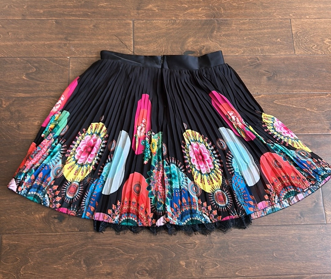 Desigual Pleated Short Skirt Black Colorful Sz 38 New Floral ST2825