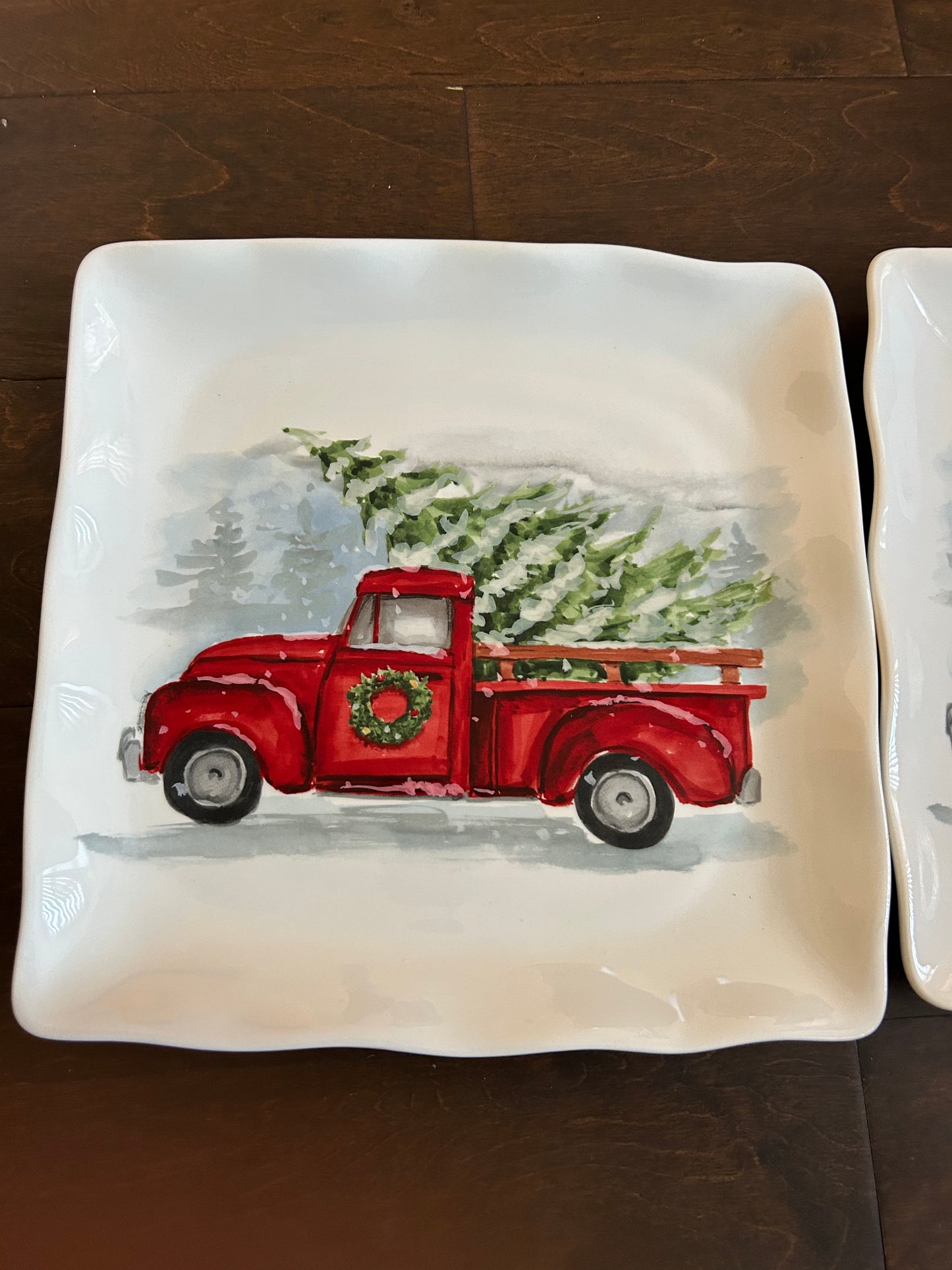 Maxcera 6 Dinner Plates Ceramic Square Scalloped Red Truck Christmas Tree New