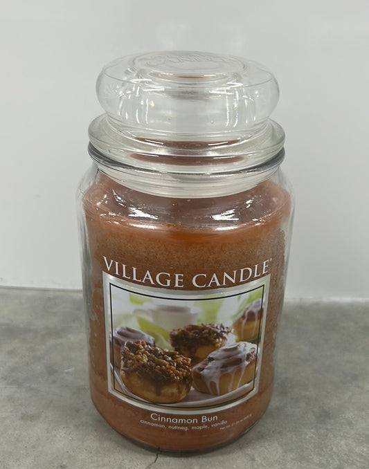 NEW Village Candle Large Jar Cinnamon Bun 2 wicks Fall Thanksgiving Scent
