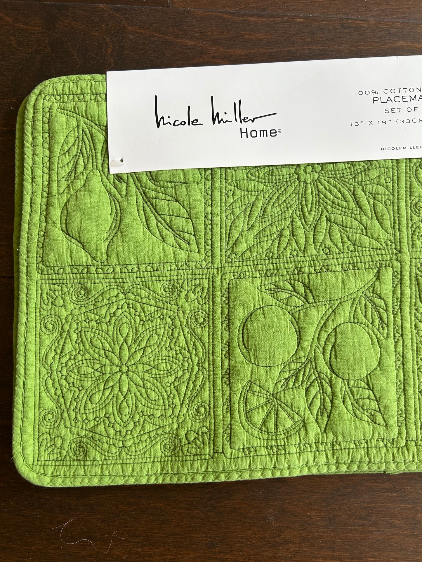 Nicole Miller Home Set Of 4 Quilted Placemats Green Floral Fruits New