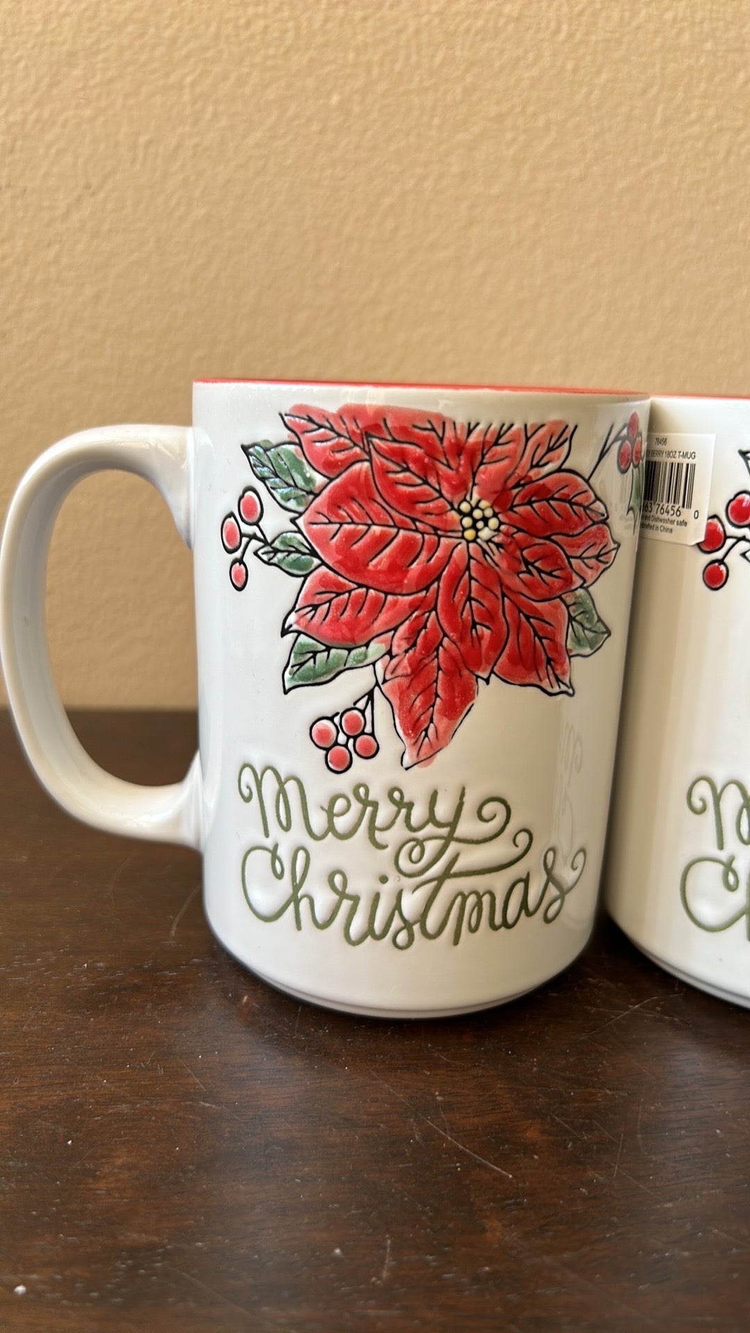 Set of 2 Spectrum Poinsettia merry Christmas Stoneware Coffee Mug New